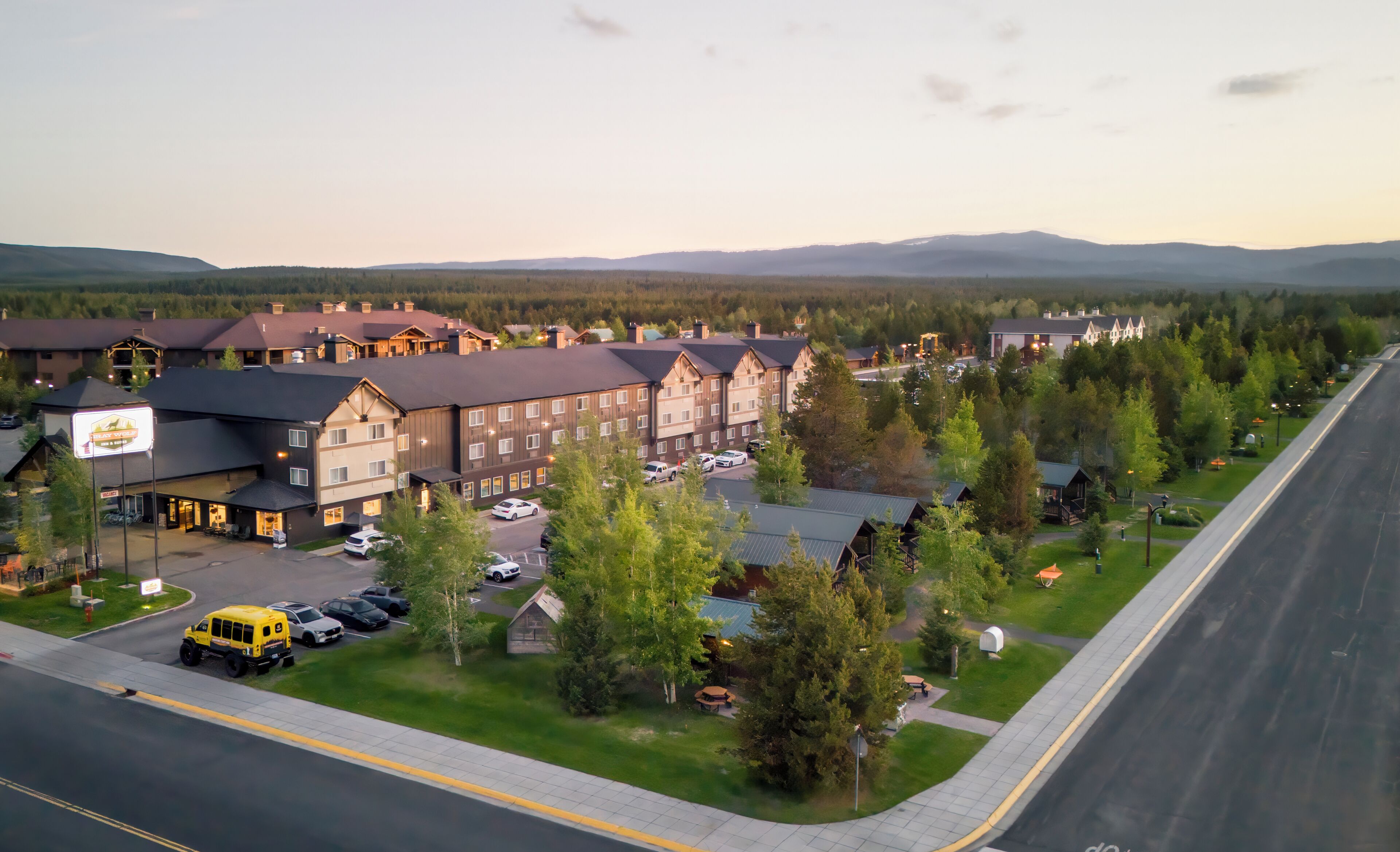 Foto - Gray Wolf Inn & Suites