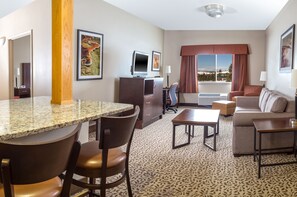 Family Suite, 2 Queen Beds | Desk, iron/ironing board, free WiFi, bed sheets