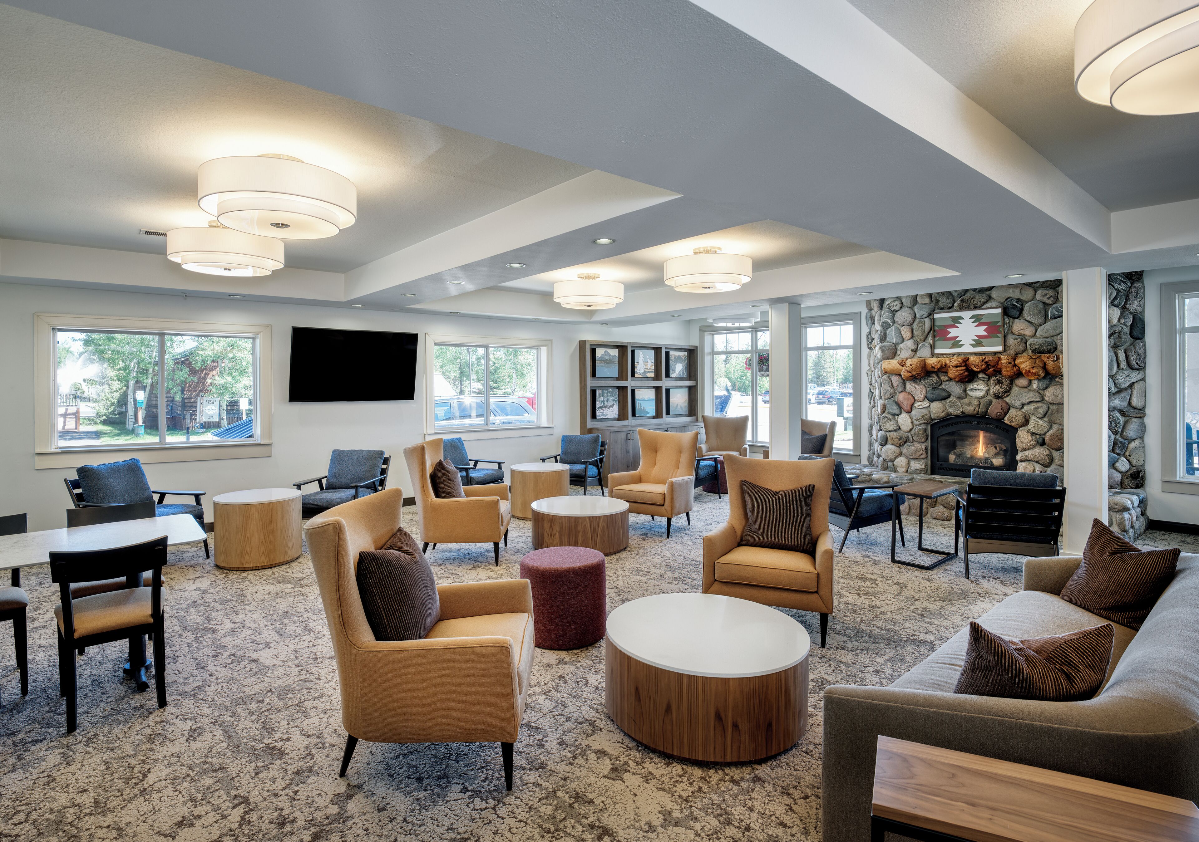 Foto - Gray Wolf Inn & Suites