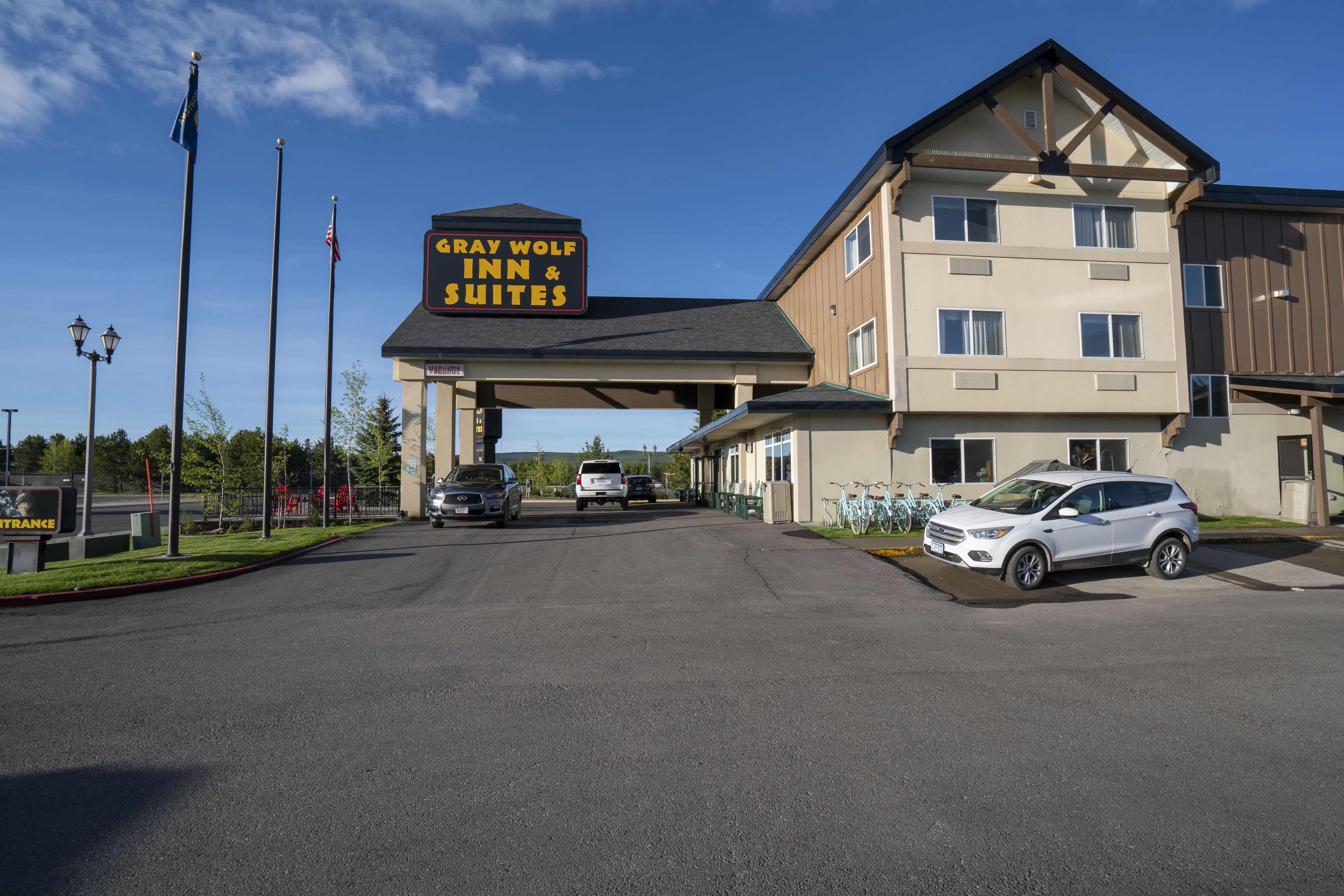 Foto - Gray Wolf Inn & Suites