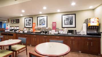 Free daily continental breakfast