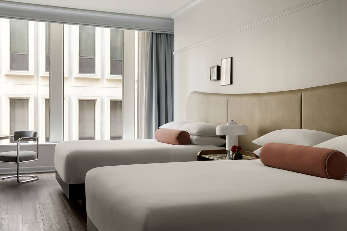 Frette Italian sheets, premium bedding, in-room safe, desk