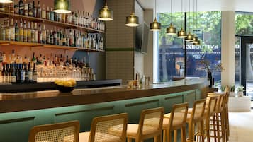 Bar (en la propiedad)