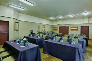 Meeting facility - Oxford Suites Hermiston (Hermiston)