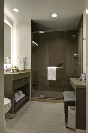 Designer toiletries, hair dryer, towels, soap - Hyatt House Parsippany/Whippany (Whippany)