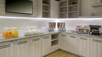 Free daily buffet breakfast