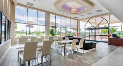 Quality Inn & Suites Kissimmee near Main Gate