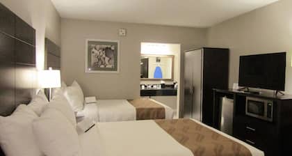 Quality Inn & Suites Kissimmee by The Lake