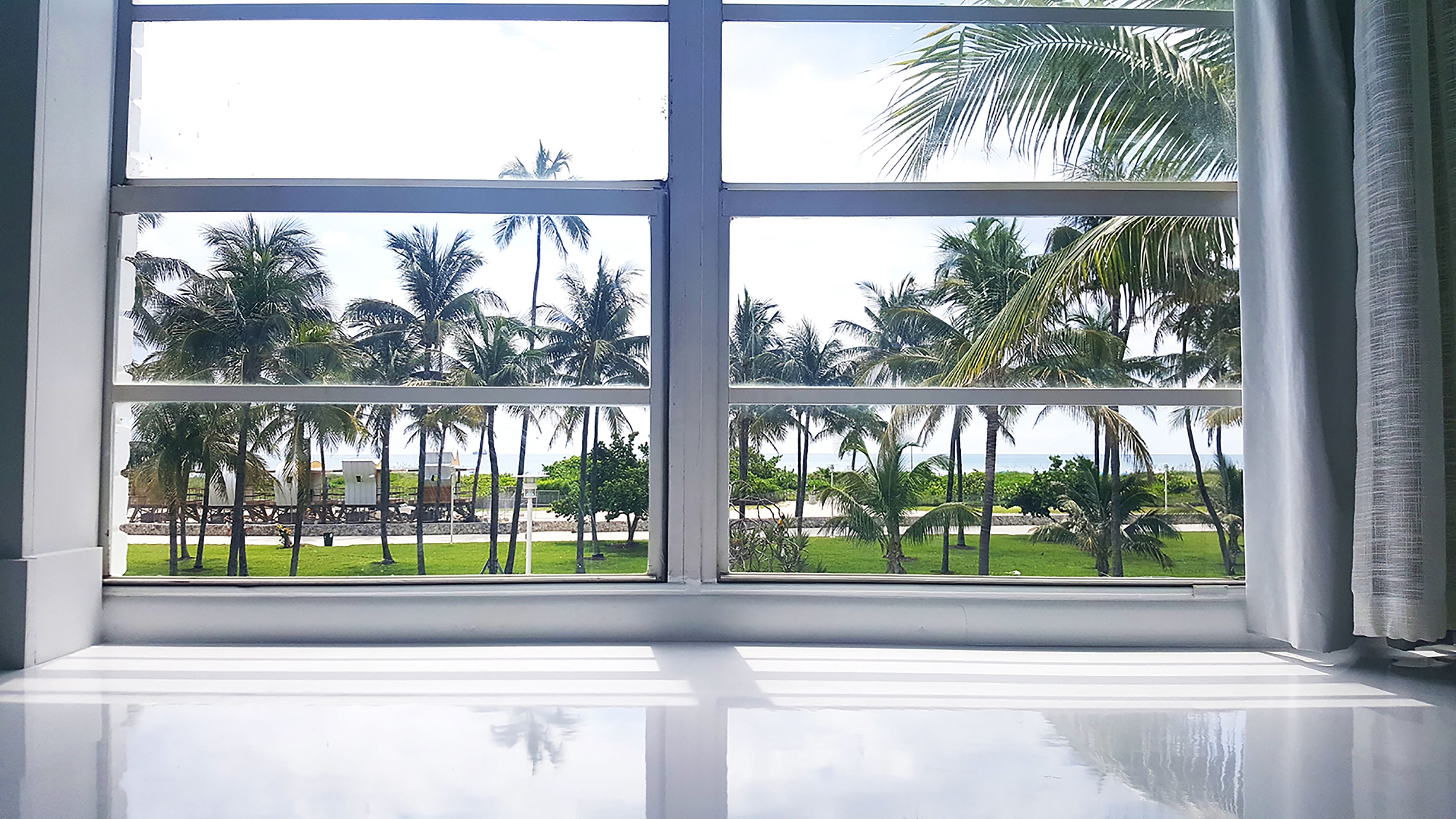 Ocean Corner Suite 1 King Bed  | 客房景觀