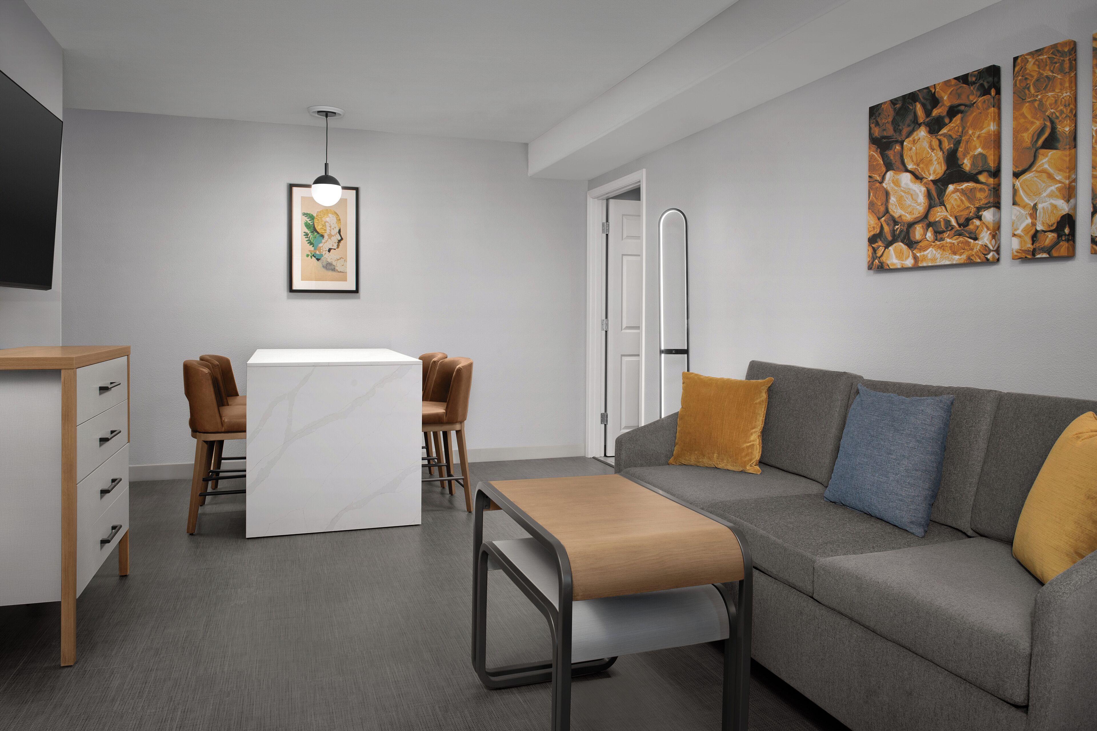 2 bedroom suite, 1 king 2 queens | laptop workspace, blackout curtains, iron/ironing board, internet