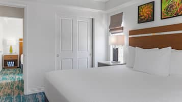 Suite, 2 Bedrooms | 1 bedroom, pillow-top beds, in-room safe, blackout curtains