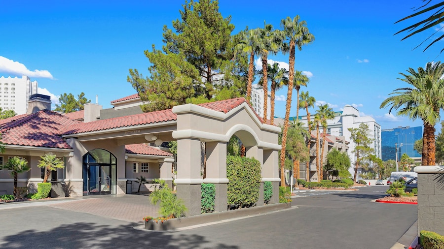 Desert Rose Resort - No Resort Fee