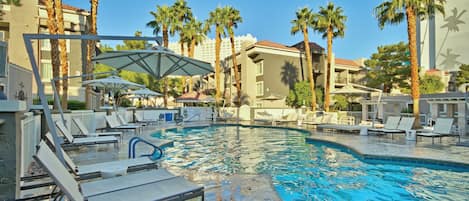 Outdoor pool, pool loungers