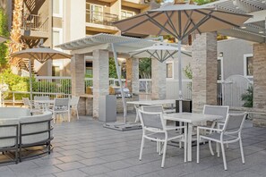 Aire de pique-nique/barbecue