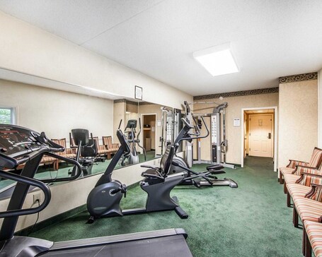 Clarion Inn Willow River - Image 12