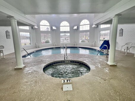 Clarion Inn Willow River - Image 22