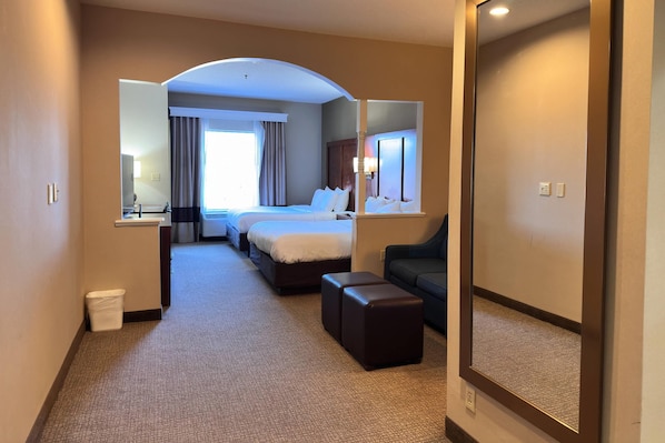 Suite, Multiple Beds, Non Smoking | Hypo-allergenic bedding, down comforters, desk, laptop workspace