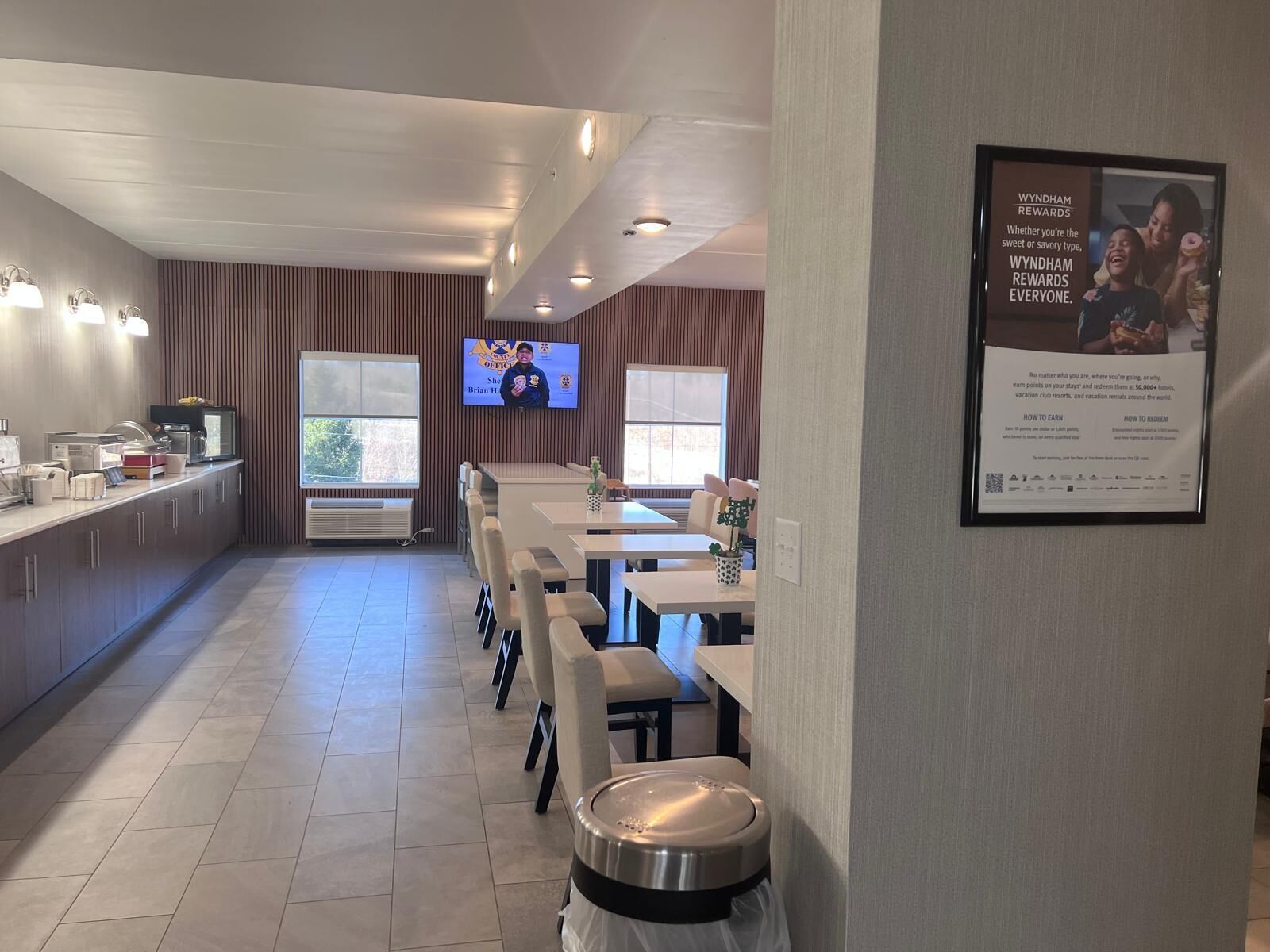 free daily buffet breakfast