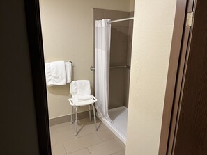 Room, 1 Queen Bed, Accessible, Non Smoking (Mob,Roll-In Shower) | Bathroom | Designer toiletries, hair dryer, towels, soap