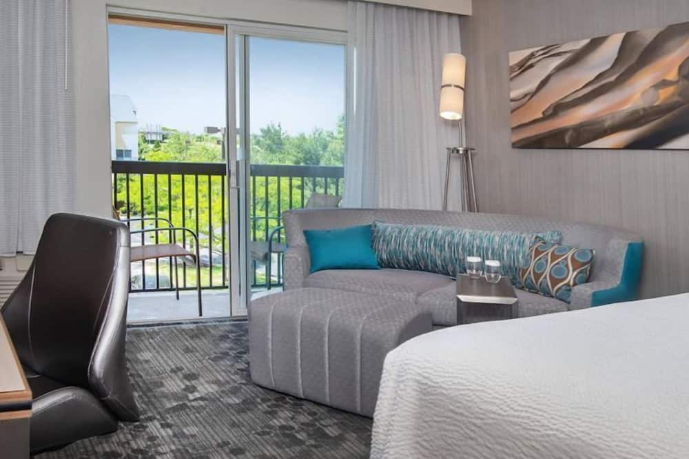 Comfort Inn & Suites Bethlehem Lehigh Valley Airport