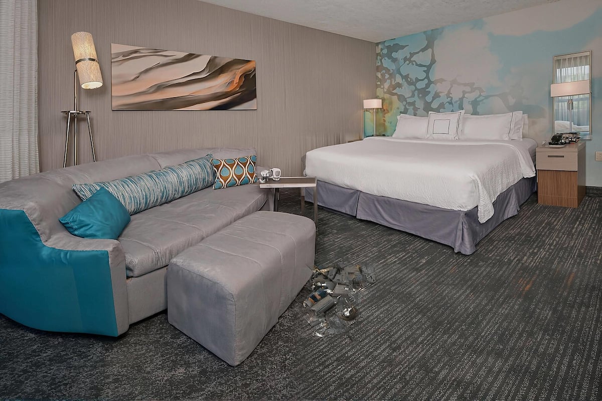 Egyptian cotton sheets, premium bedding, desk, laptop workspace