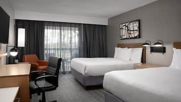 Premium bedding, in-room safe, desk, iron/ironing board