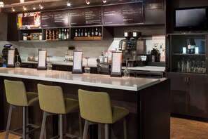 Bar (in der Unterkunft)