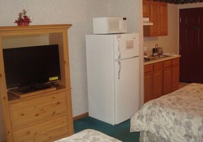 Double Room, 2 Queen Beds (no Pets) | Desk, iron/ironing board, free cribs/infant beds, free WiFi