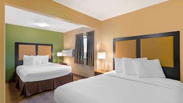 Estudio, 2 camas Queen size, para no fumadores | Escritorio, tabla de planchar con plancha y wifi gratis