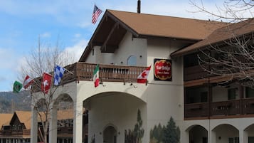 Majoituspaikan sisäänkäynti