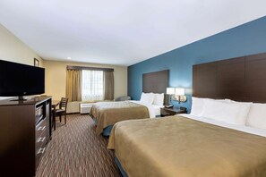 Iron/ironing board, free WiFi, bed sheets, alarm clocks - AmericInn by Wyndham Jefferson (Jefferson)