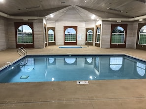 Piscine couverte