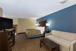 Iron/ironing board, free WiFi, bed sheets, alarm clocks - AmericInn by Wyndham Jefferson (Jefferson)