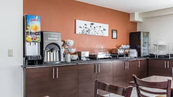 Desayuno continental incluido todos los días