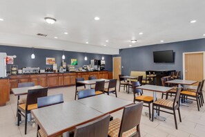 Desayuno continental incluido todos los días