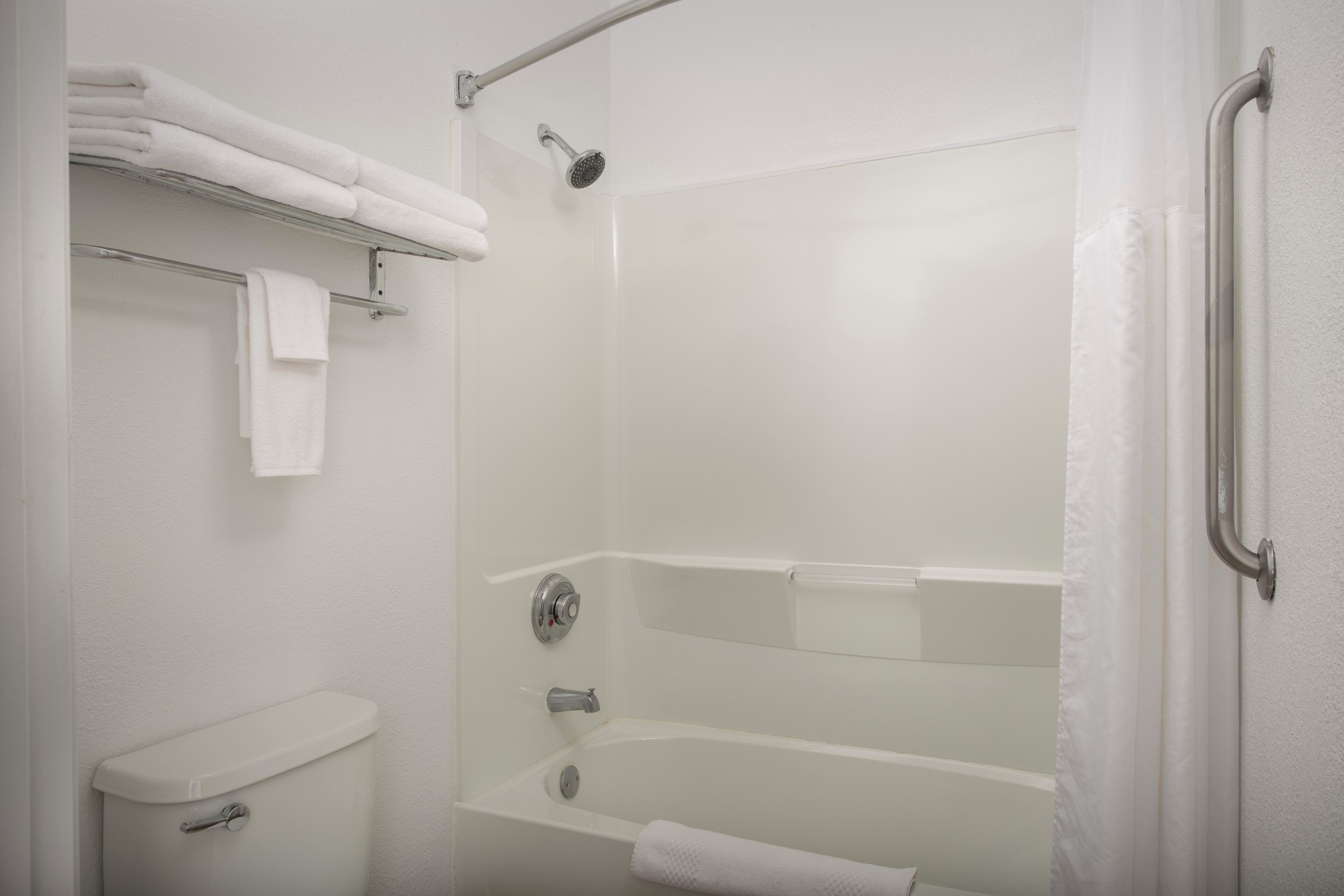 Deep soaking tub, rainfall showerhead, free toiletries, hair dryer