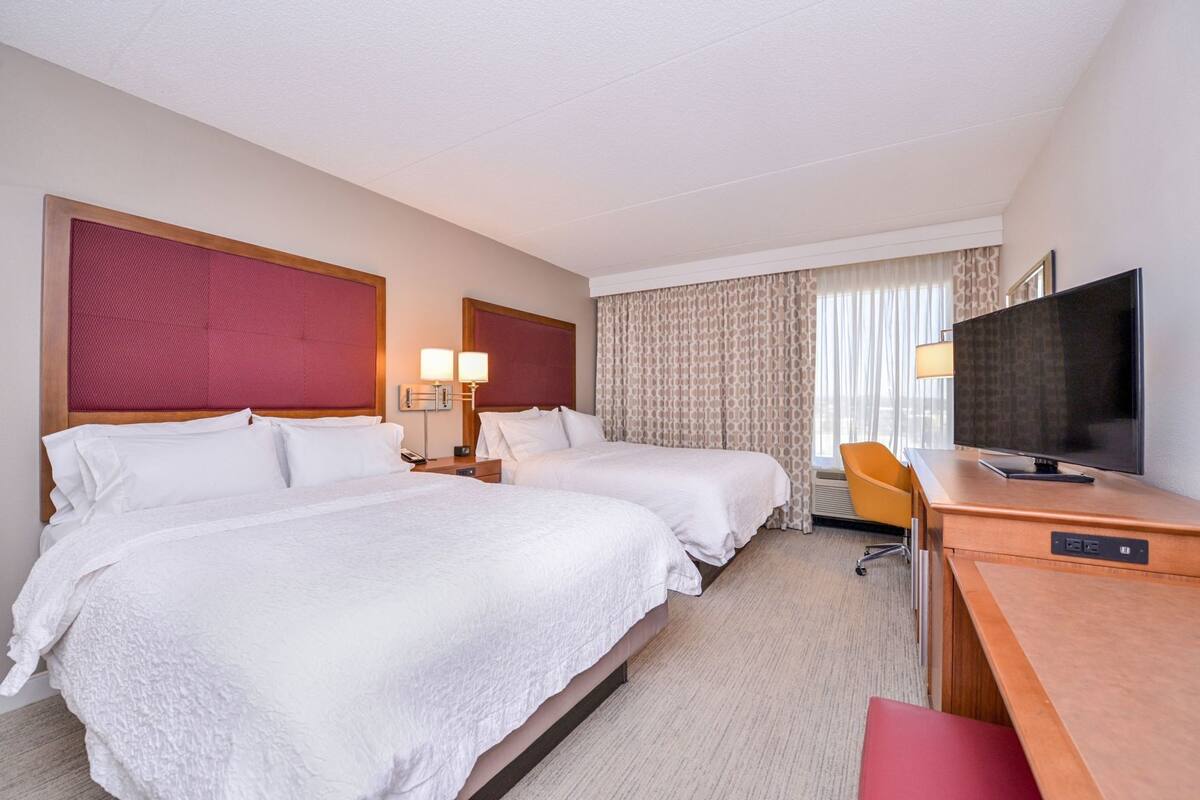 Desk, iron/ironing board, free cribs/infant beds, free WiFi