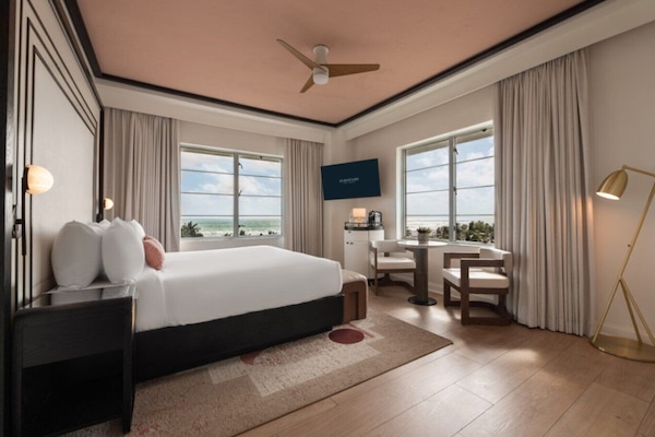 Premium bedding, in-room safe, desk, soundproofing