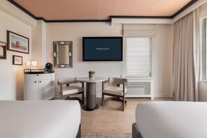 Premium bedding, in-room safe, desk, soundproofing - Eurostars Winter Haven (Miami Beach)