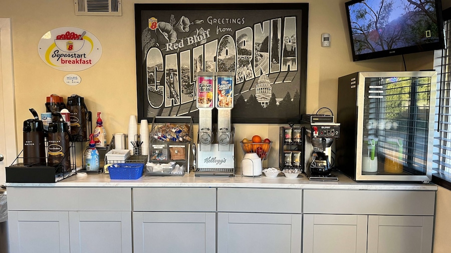 Super 8 by Wyndham Red Bluff