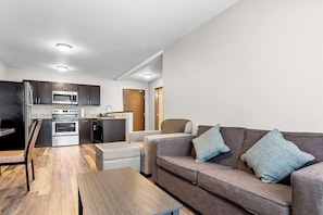 Standard Apartment, 1 King Bed with Sofa bed, Non Smoking, Kitchen (with Sofabed)