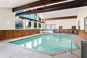 Piscine couverte