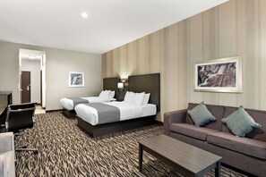 Standard Room, 2 Queen Beds, Non Smoking, Refrigerator & Microwave (Walk-in Shower) | Hypo-allergenic bedding, in-room safe, desk, laptop workspace - Best Western Sawtooth Inn & Suites (Jerome)
