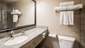Ensemble douche/baignoire, articles de toilette gratuits, sèche-cheveux