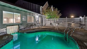 Indoor pool, outdoor pool