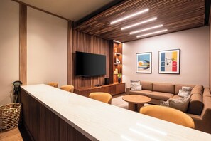 Business center - Lotus Honolulu at Diamond Head (Honolulu)