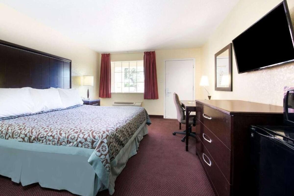 Egyptian cotton sheets, premium bedding, desk, iron/ironing board