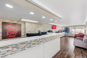 Unclassified image, 5 of 37, button - Red Roof Inn Kissimmee (Kissimmee)