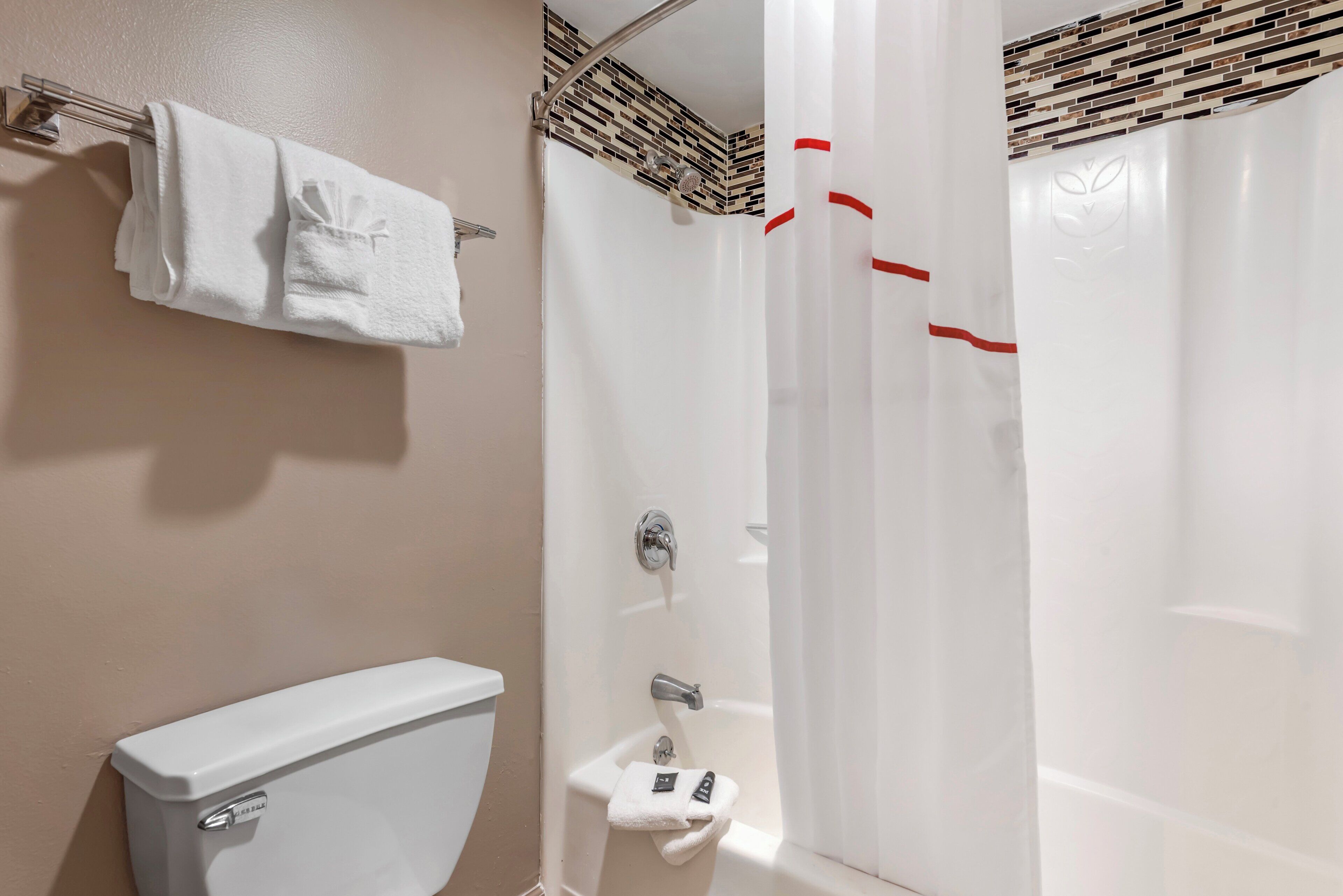 Photo - Red Roof Inn Kissimmee, FL