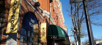 Met Hotel